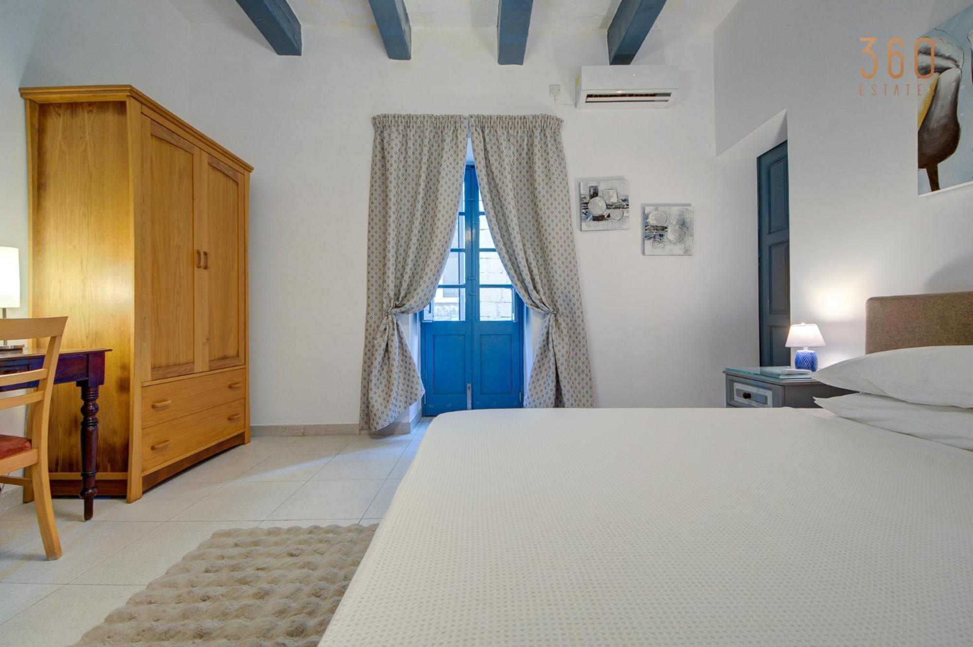 Cozy 3rd-floor By The Seafront By 360 Estates * Valletta
